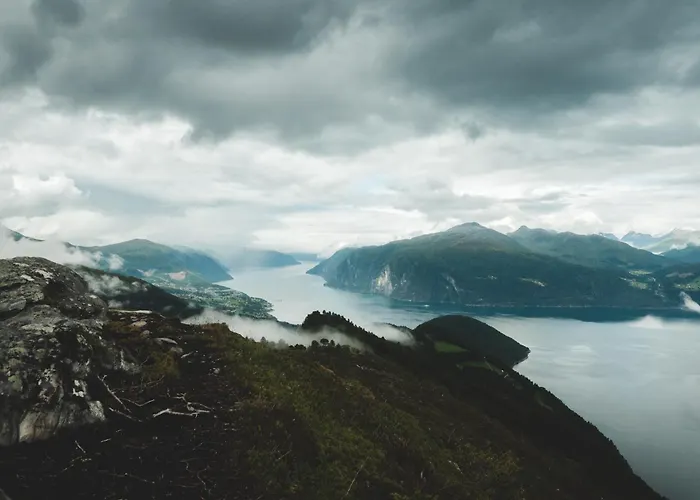 Dream Cabin Mivo X - Mountain Views And Idyllic Location At Strandafjellet