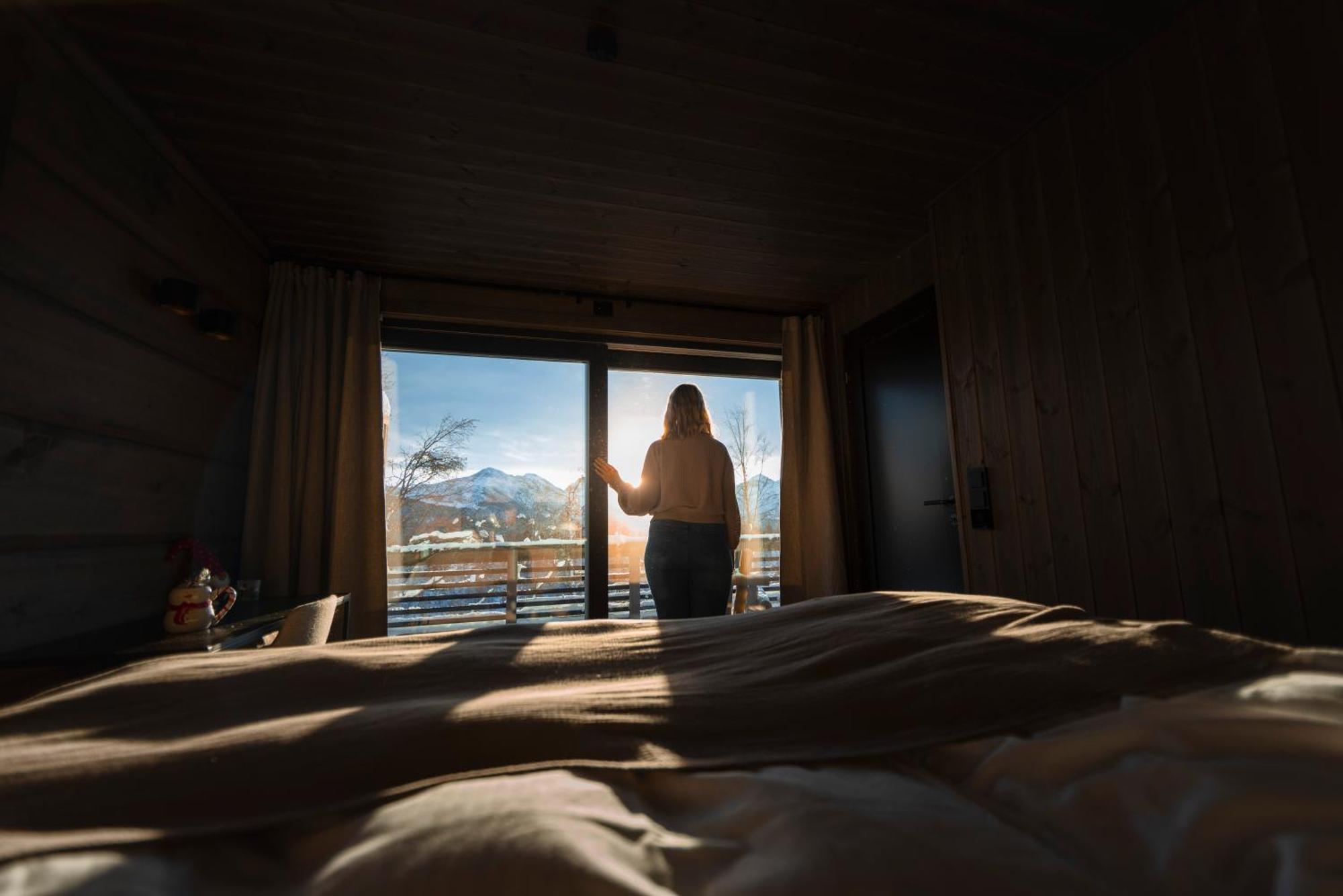 Dream Mivo X - Mountain Views And Idyllic Location At Strandafjellet